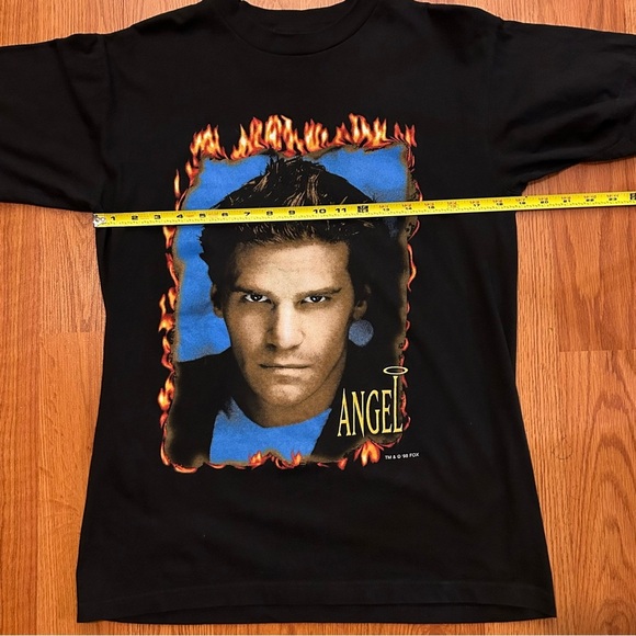Vintage 1998 Buffy the Vampire Slayer Angel Big Face Promo T-shirt Size M Black - Picture 10 of 11